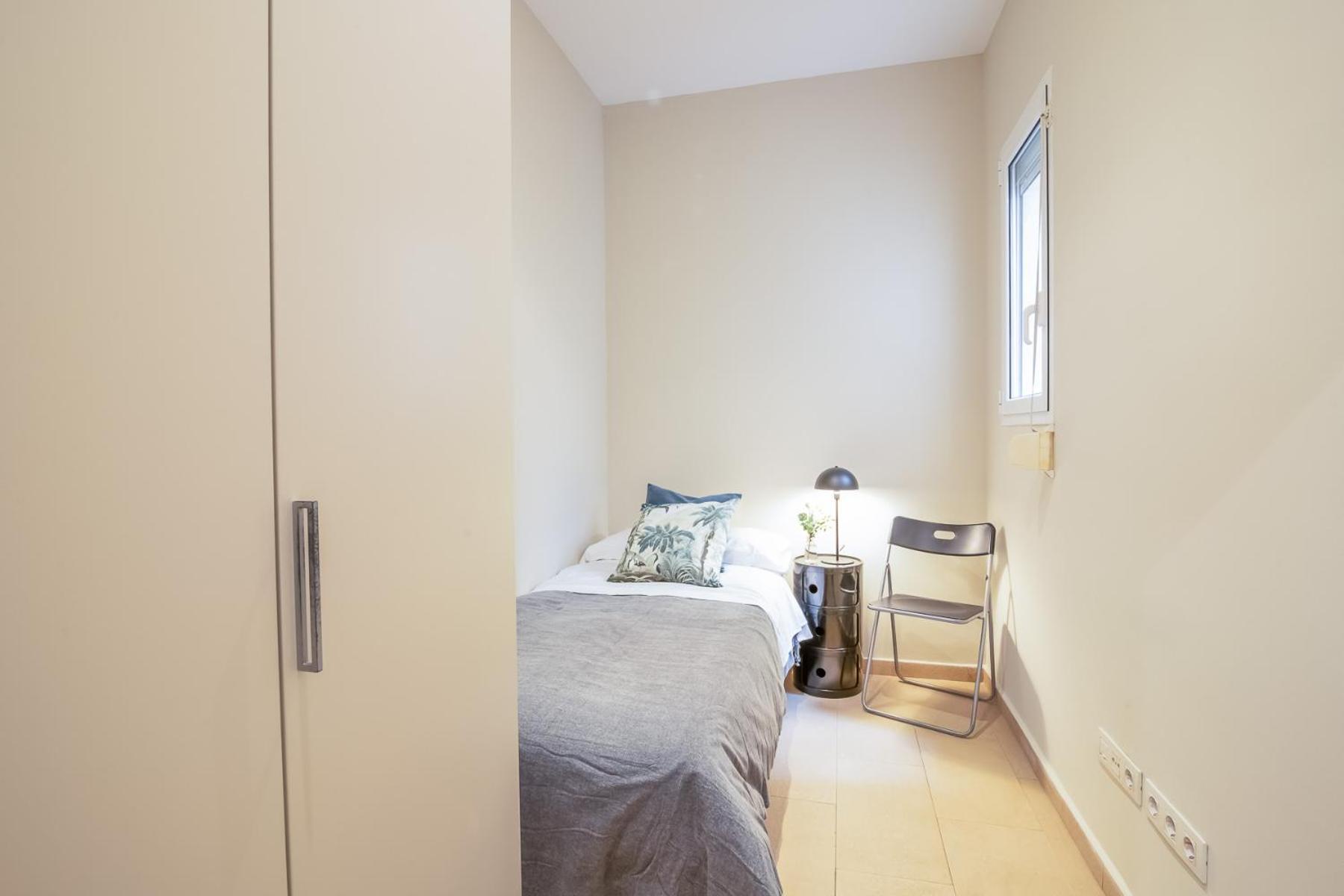 My Space - Spacious And Modern Near The Hospital Clinic Appartement *