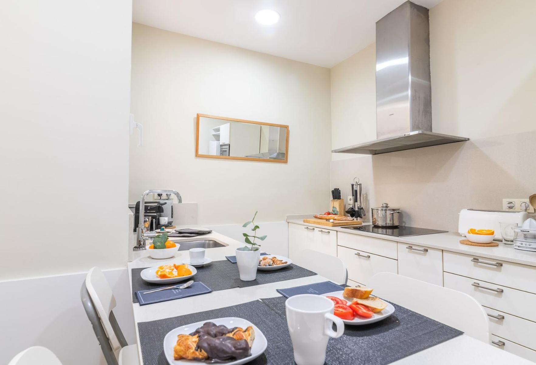 My Space - Spacious And Modern Near The Hospital Clinic Appartement