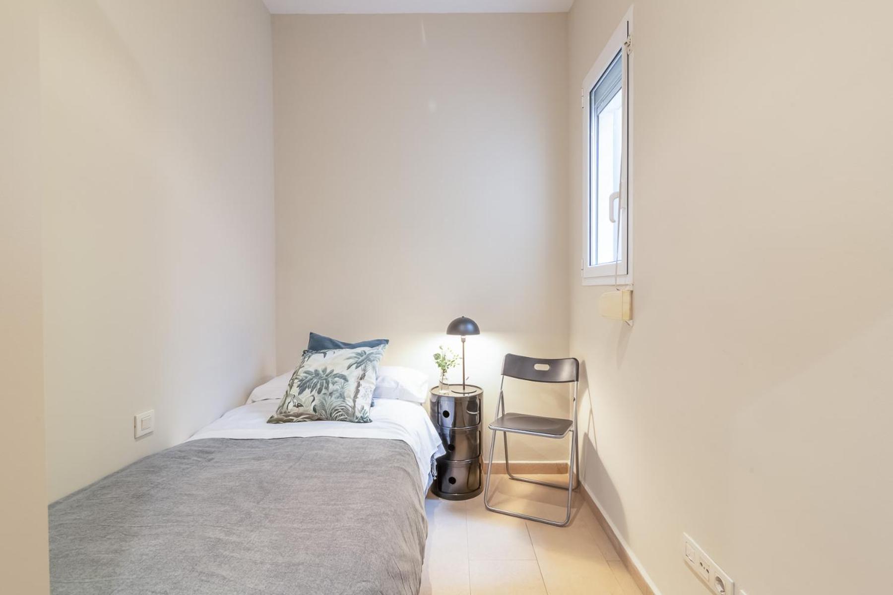 My Space - Spacious And Modern Near The Hospital Clinic Appartement *