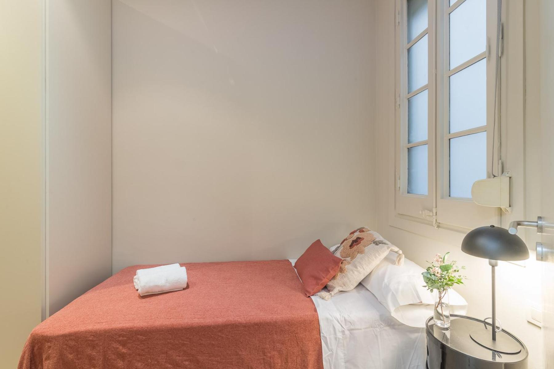 My Space - Spacious And Modern Near The Hospital Clinic Appartement *
