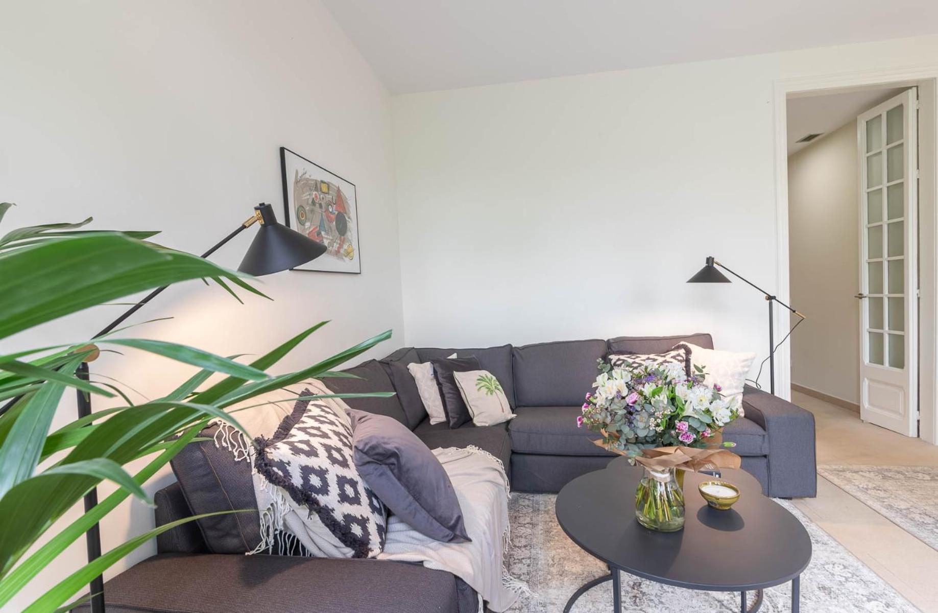 Appartement My Space - Spacious And Modern Near The Hospital Clinic